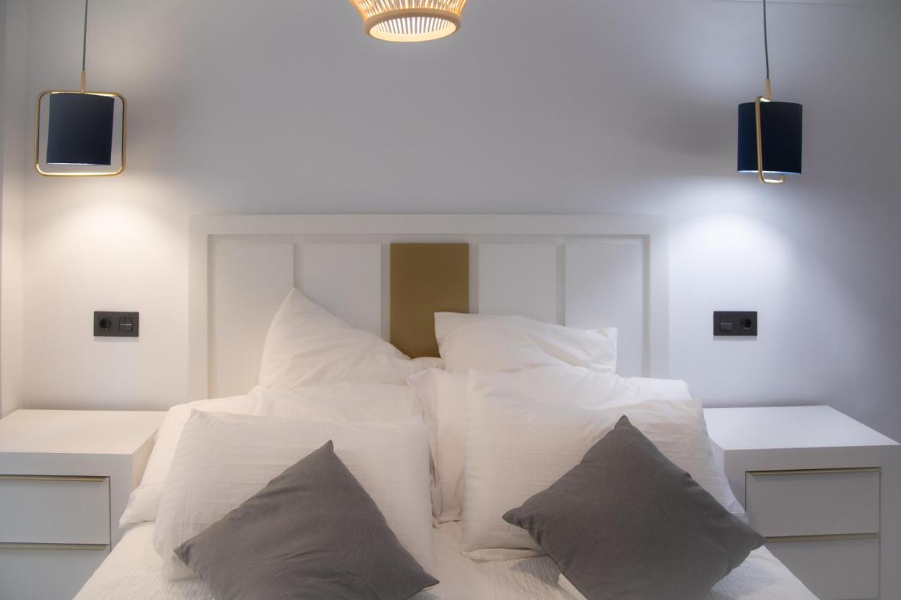 Apartamentos Boutique Cervantes Plasencia Dış mekan fotoğraf